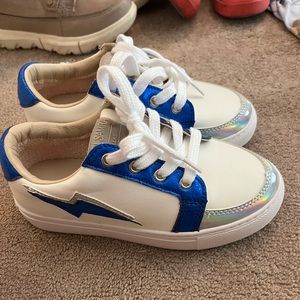 Little girls white fashion sneaker